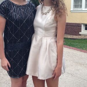 Soprano Ivory Gold Dress Size Small